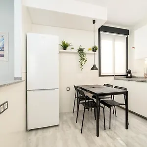 -malagasunapts- Stylish Centre Pool&parking Málaga